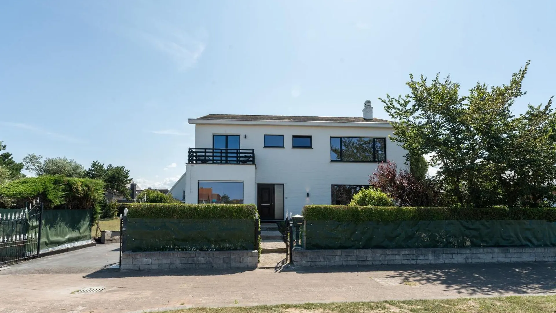 Holiday home Villa Sealise - Spacious House By The Dunes In Westende Middelkerke